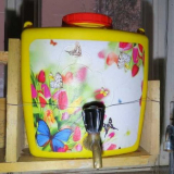 Jak vytvořit venkovský umyvadlo: příklady konstrukce s rukama jedno...